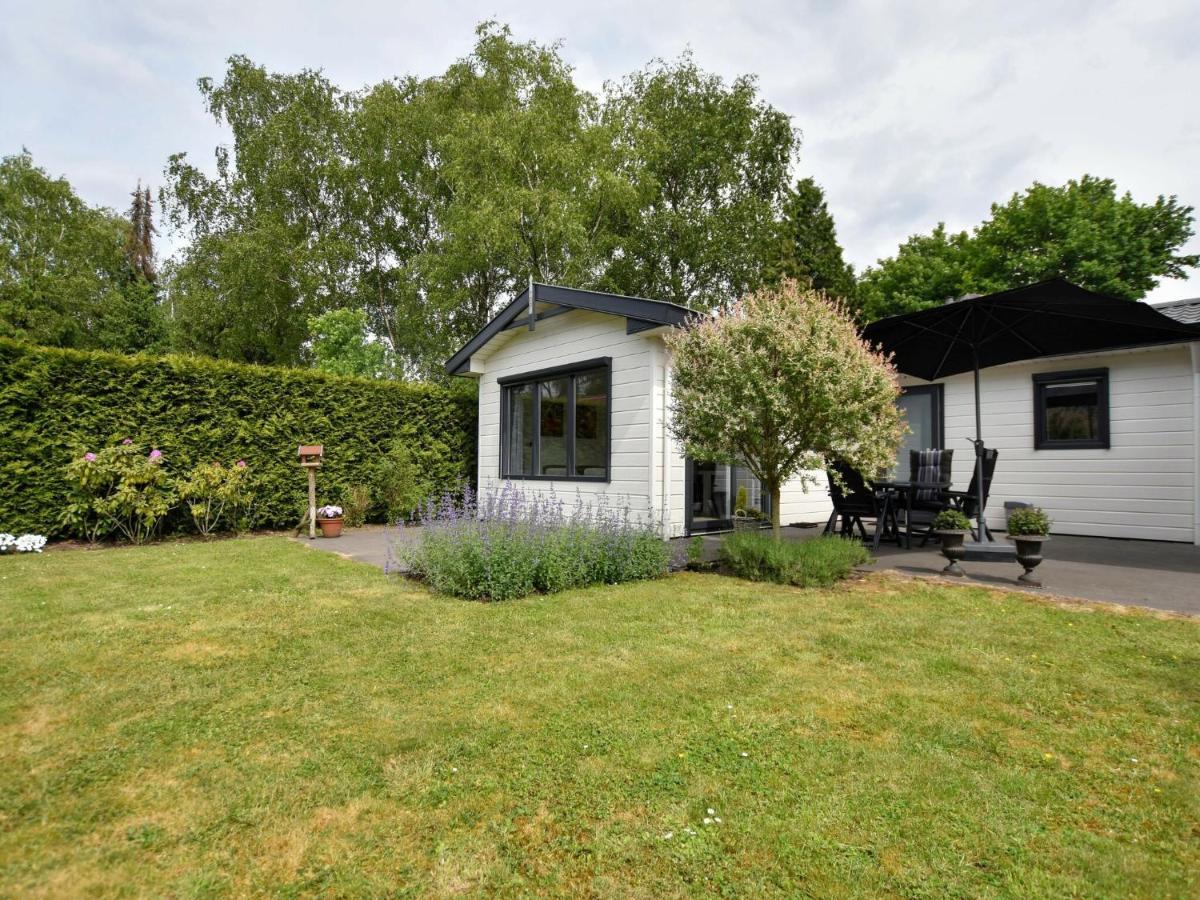 Spacious Chalet In Wolfheze With Garden Kültér fotó