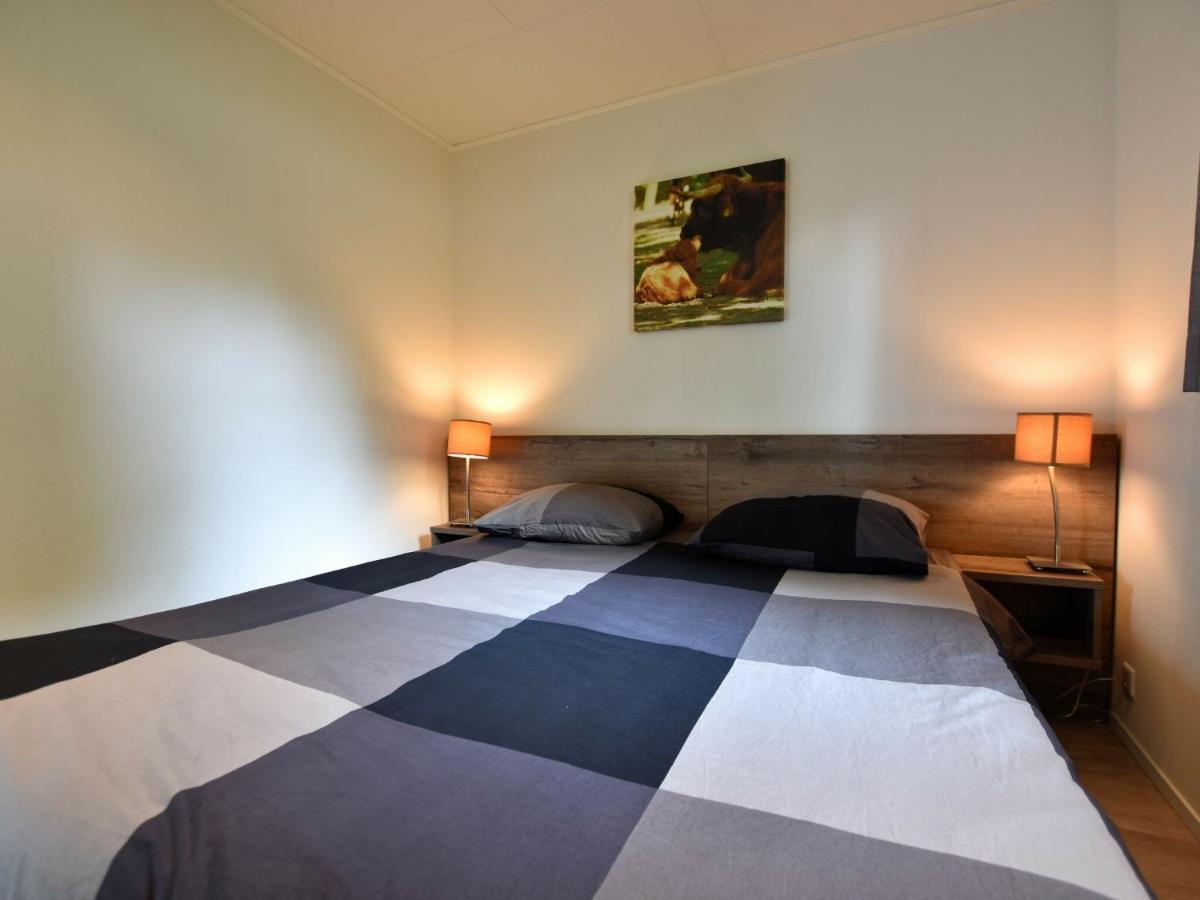 Spacious Chalet In Wolfheze With Garden Kültér fotó