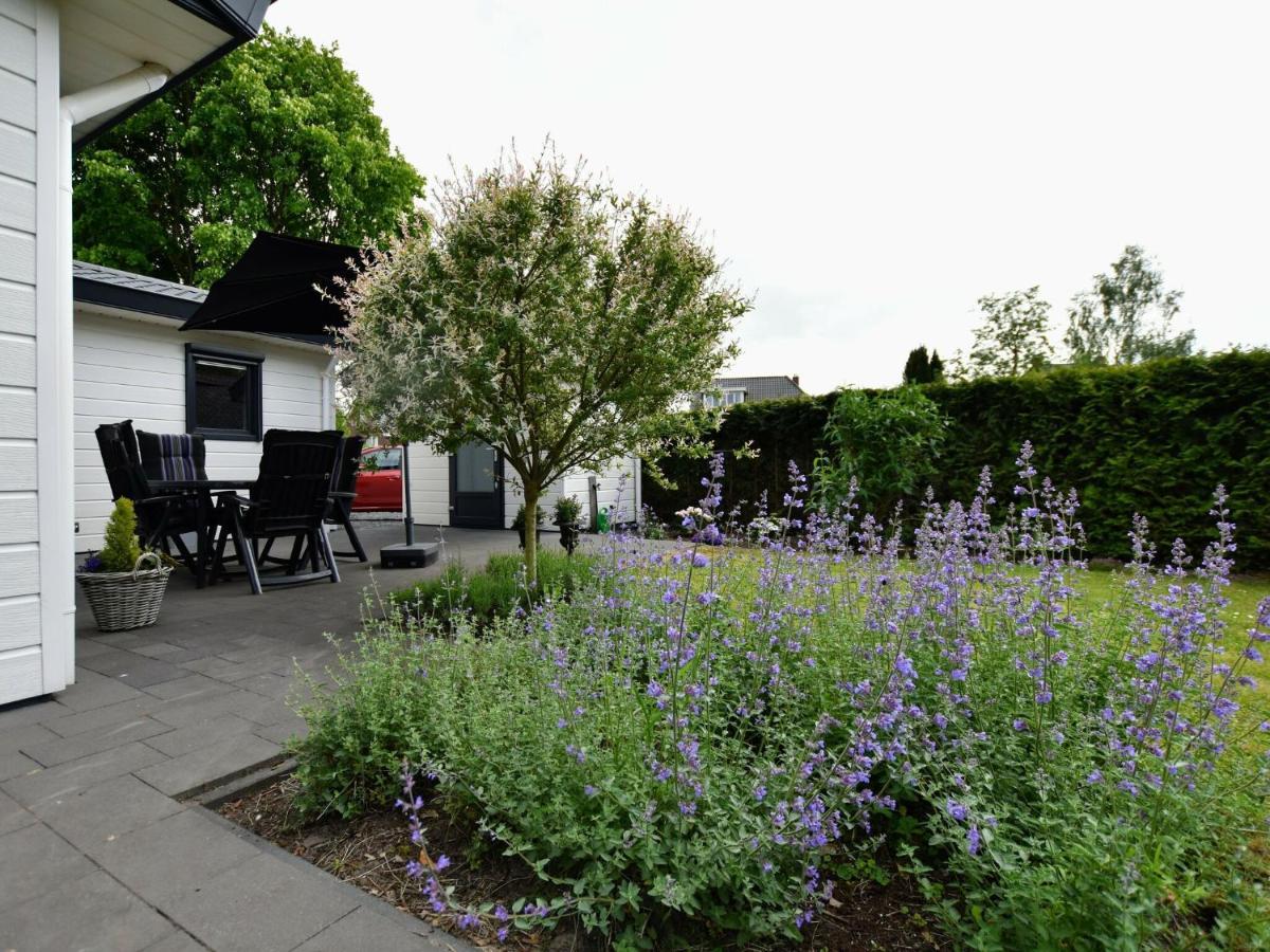 Spacious Chalet In Wolfheze With Garden Kültér fotó